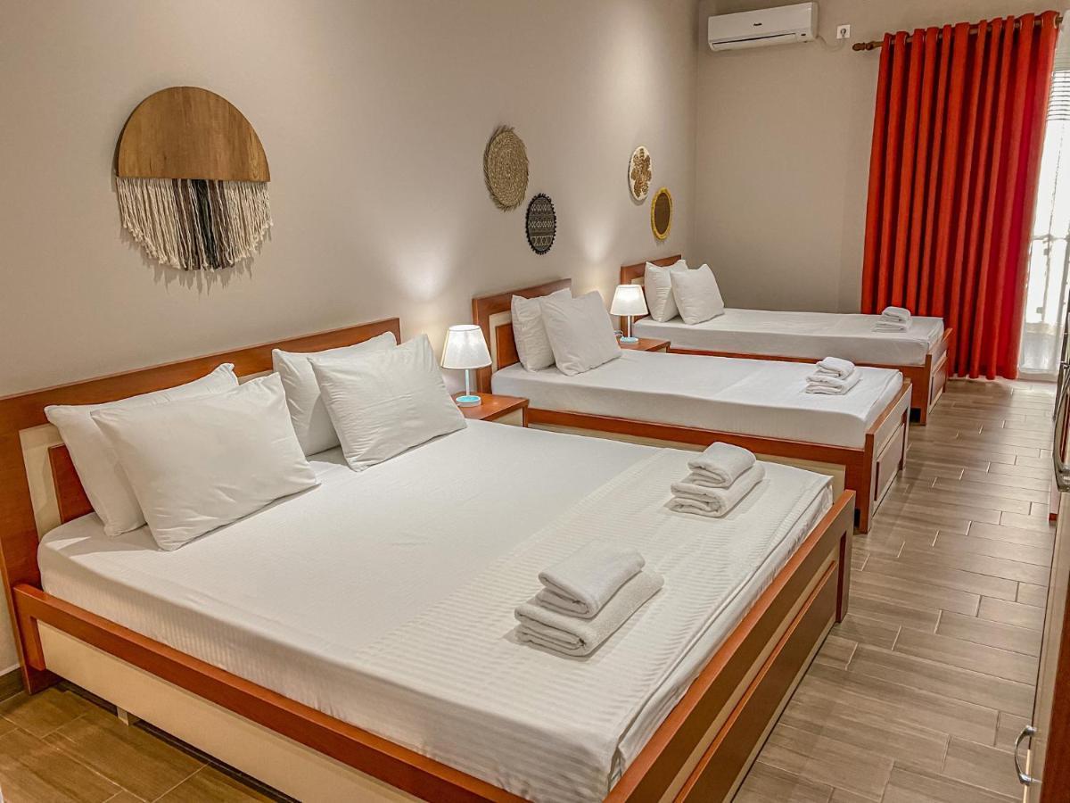 Aljur Hotel Himarë Extérieur photo