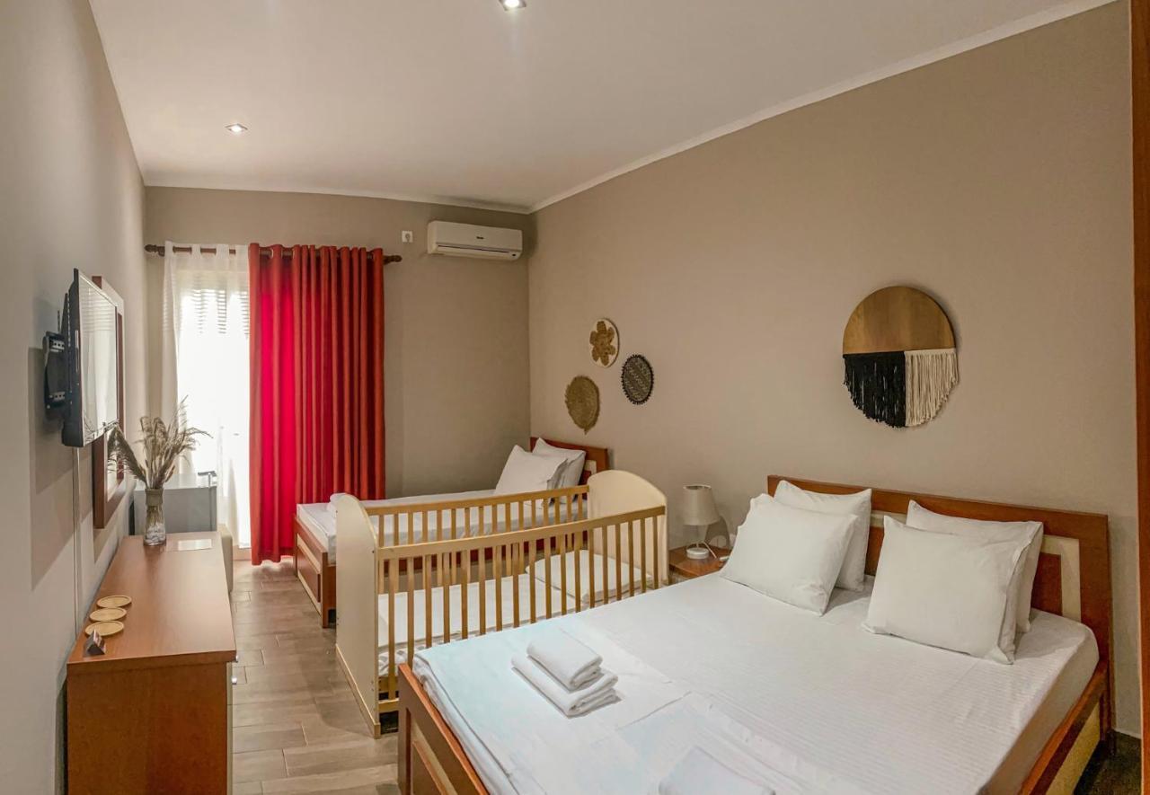 Aljur Hotel Himarë Extérieur photo